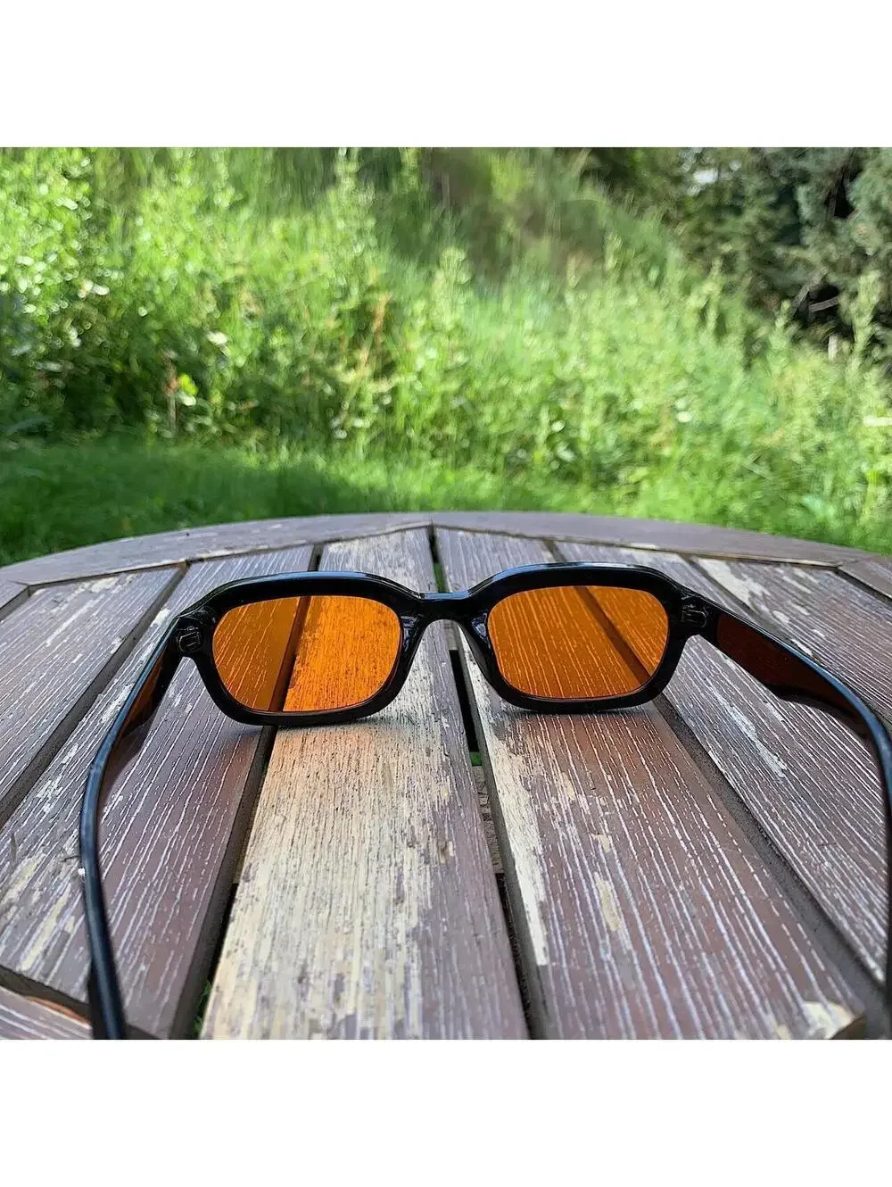 Vintage 90s y2k style square shaped sunglasses. Black frame Orange Tinted Lenses